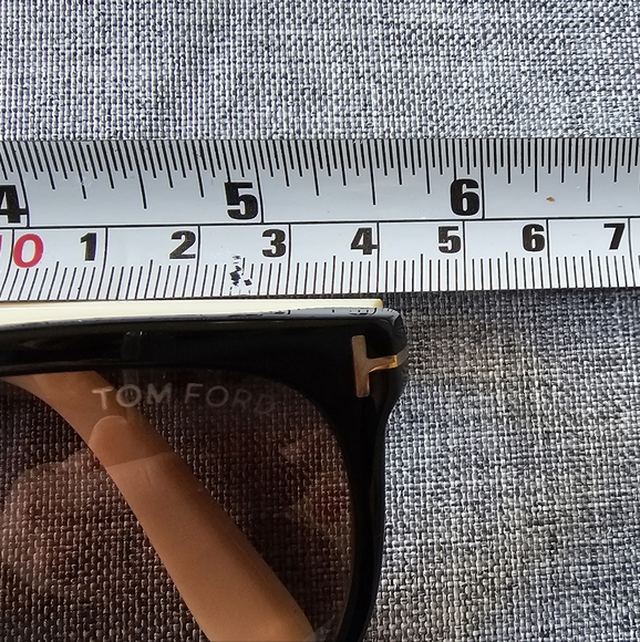 Authentic Tom Ford sunglasses - Picture 9 of 14